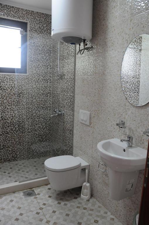 Apartments Stanaj Улцинь Екстер'єр фото